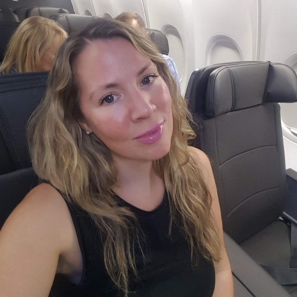 Meet your Posher, Amanda - Picture 1 of 1